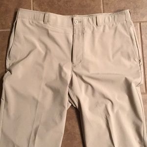 Ben Hogan 38/30 Dri Fit Golf Pants